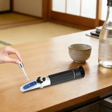 Portable Handheld Alcohol Refractometer Tester 0-80 Refractometer  1 Accuracy