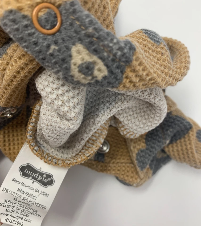 Mameluco con patas tejido gofre estampado oso bronceado Mud Pie bebés niños 3-6 meses Foto 4 de 4