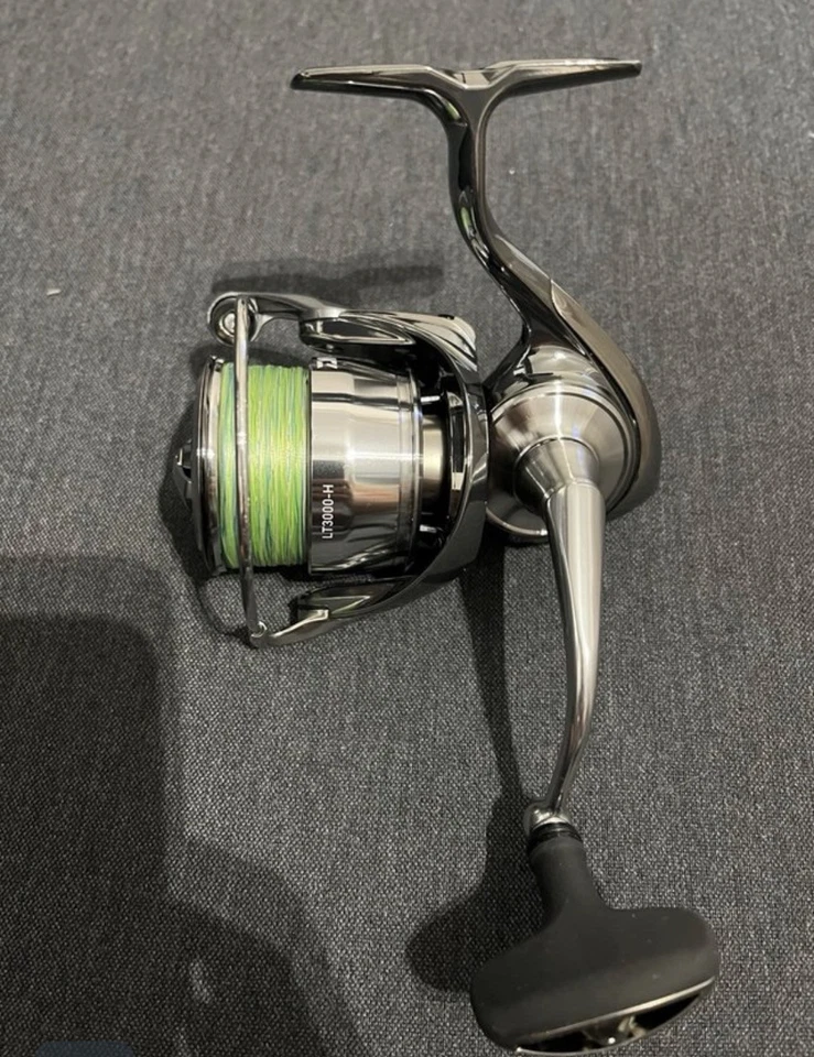 Daiwa Exist LT3000-H - Imagen 3 de 4