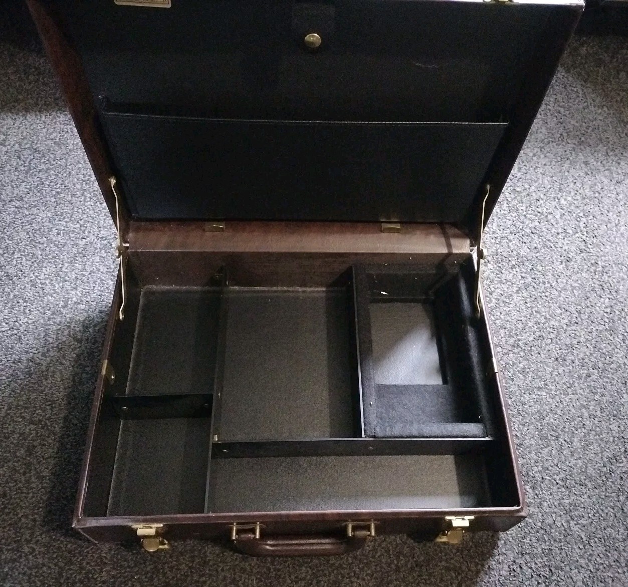 Picture 2 of 6