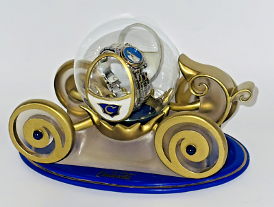 Exclusive Disney Cinderella Watch w/Carriage Display Case  display picture 1