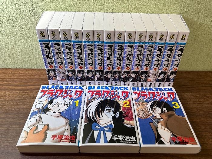少年漫画 BLACK JACK NEW EDITION COMPLETE BOX New Black Jack Vol.1-17 Complete Set Osamu Tezuka Comic