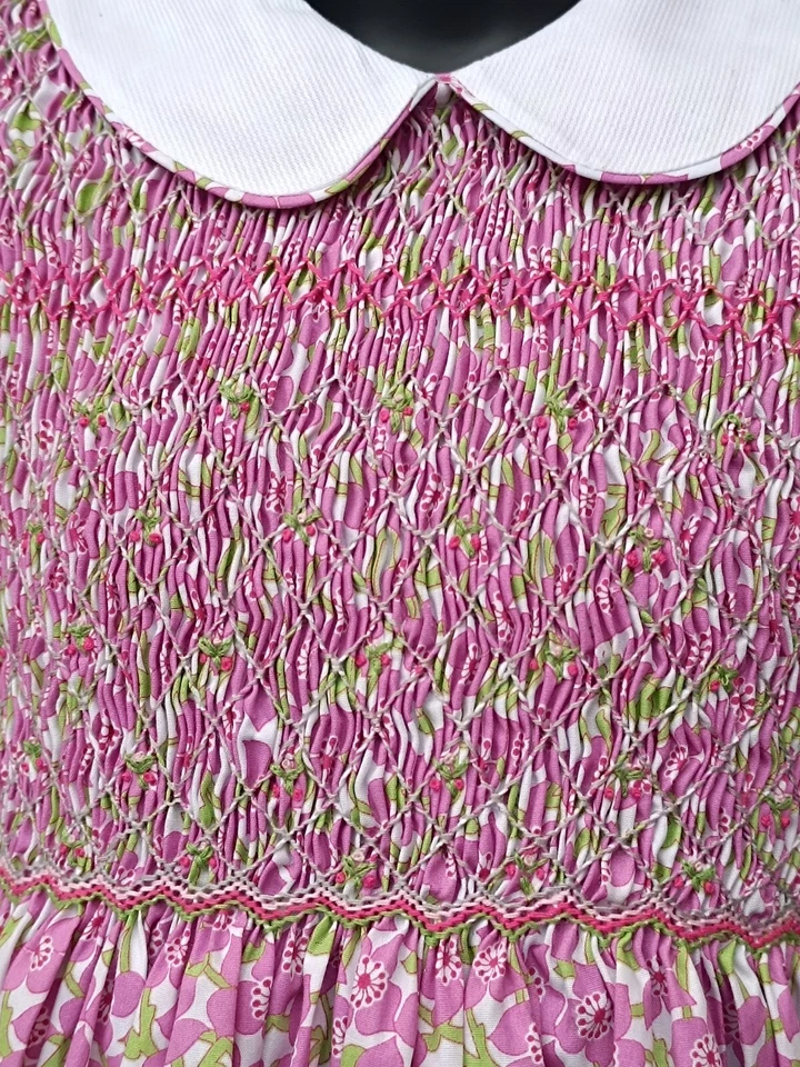 Robe smocks col blanc en coton imprimé fleur rose 1 an à 10 ans - Photo 2/4
