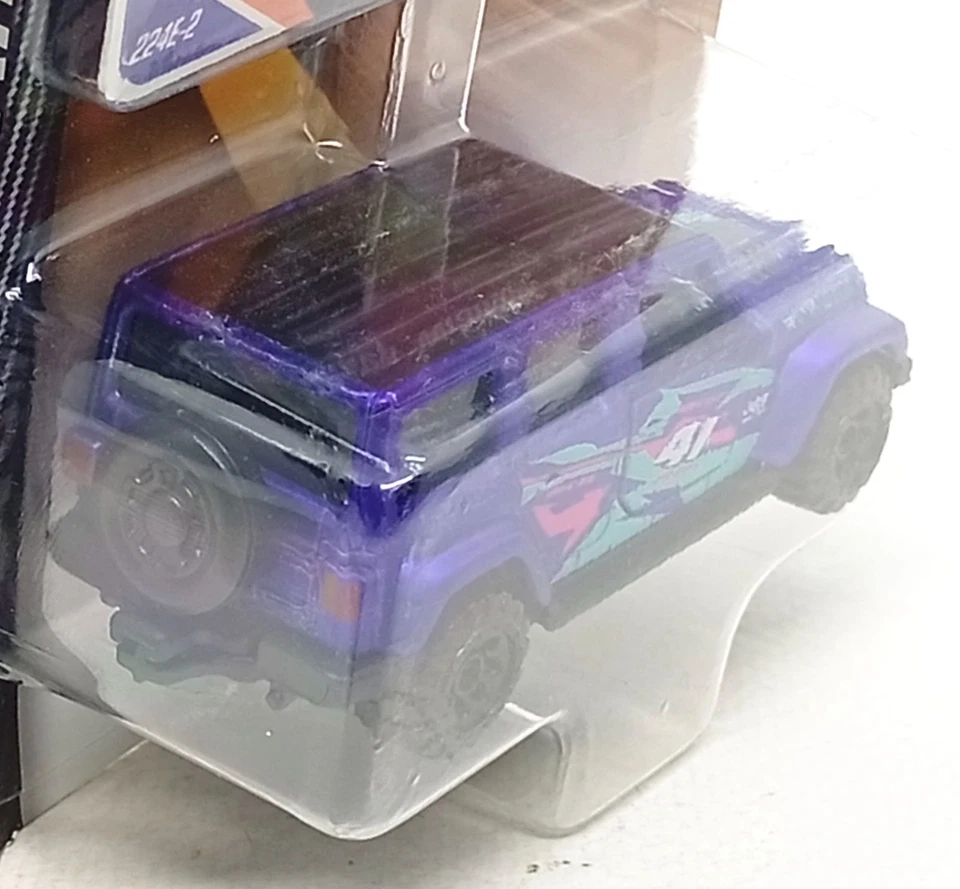 Majorette Jeep Wrangler 4XE no.41 Metallic Purple 1:64 (3") Package with Card - Image 3 of 3