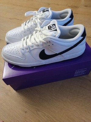 Nike SB Dunk Low Panda White Black 45 11
