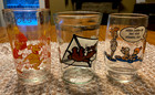Lot of 3 Drinking Glass 1971 Archie / 1990 Tom & Jerry / 1985 Flintstones — photo 3