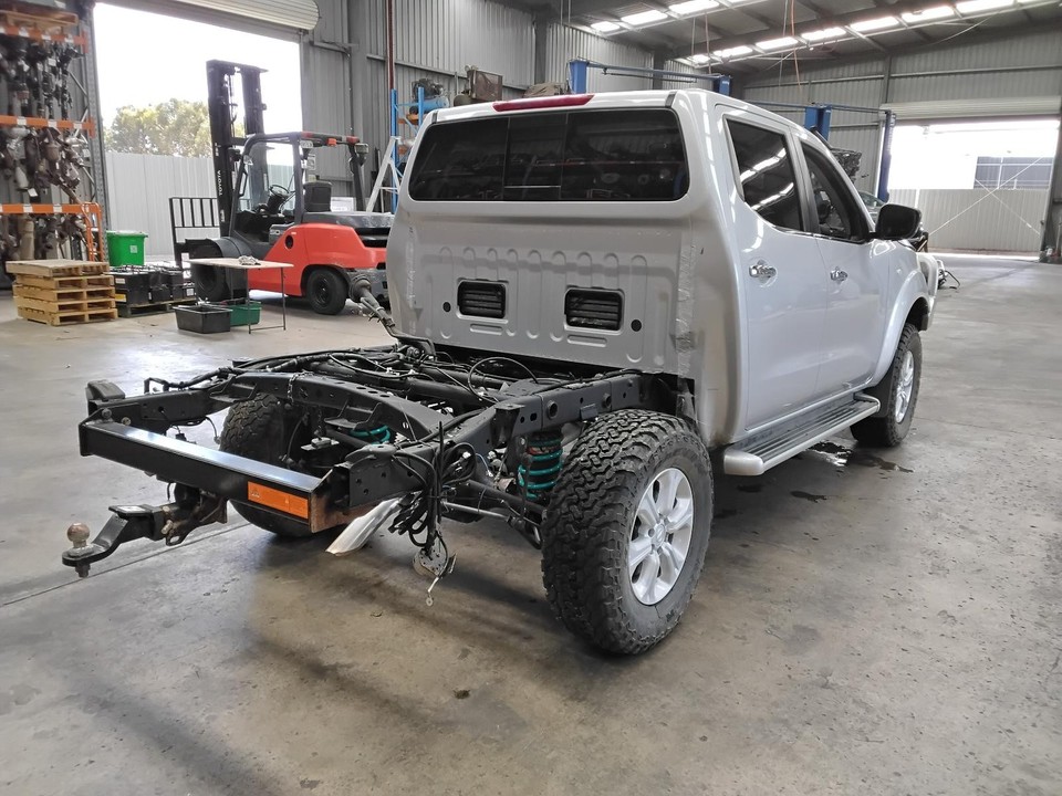NISSAN NAVARA REAR PROP SHAFT NP300, 2.3, DIESEL, AUTO T/M, 4WD, 04/15 ...
