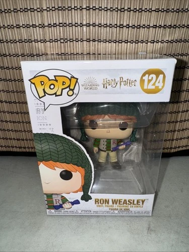 Funko Pop! Harry Potter Ron Weasley Holiday #124 Vinyl Figure