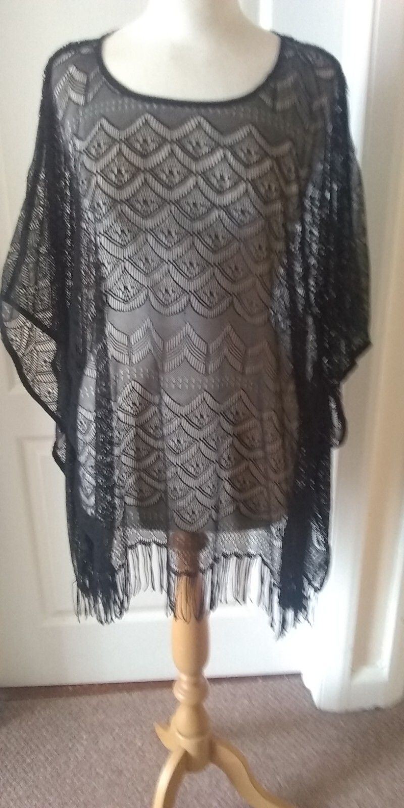 Picture 1 of 2