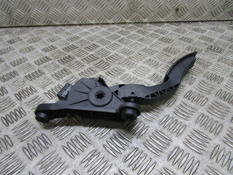 Kia Rio G4La 2012 3 puertas acelerador pedal 32700-1rxxx fabricante de equipos originales Foto 4 de 4