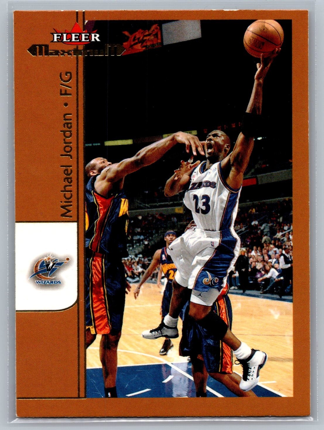 2001-02 Fleer Maximum - Michael Jordan #165 - HOF EX