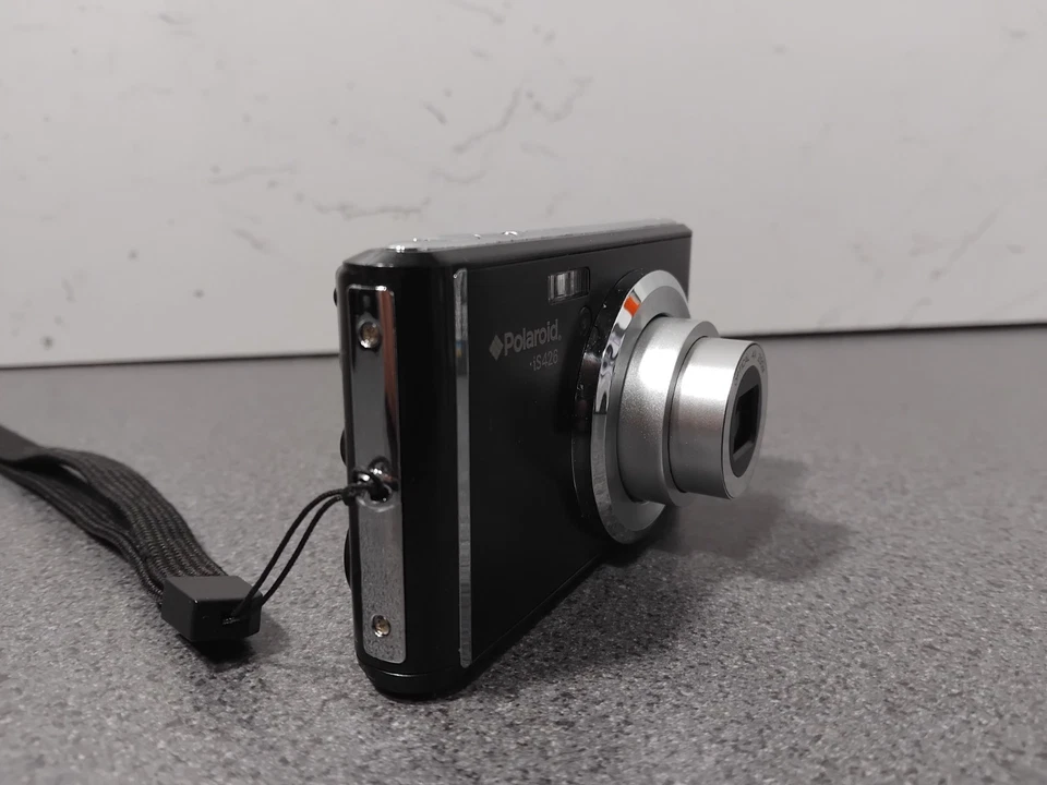 Polaroid Digital Camera iS426 16.0MP Black Tested - Image 2 of 4