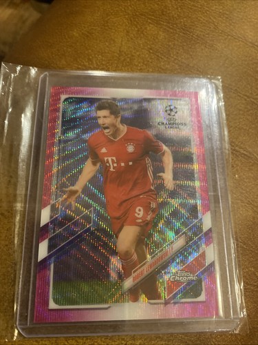 2021 Topps Chrome Uefa Robert Lewandowski Pink Wave