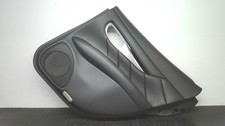 Porte arrière et accessoires Infiniti M30