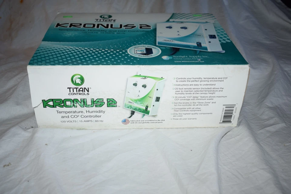Titan Controls Kronus 2 Temperature Humidity CO2 Controller - Image 3 of 4