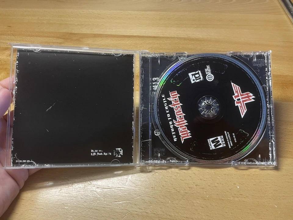 Wolfenstein Return To Castle CD PC Game 2001 - Image 3 of 4