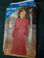 Cut See & Sew (Butterick) Sewing Pattern 3850 Self Drawstring At Neck, Ruffle Co