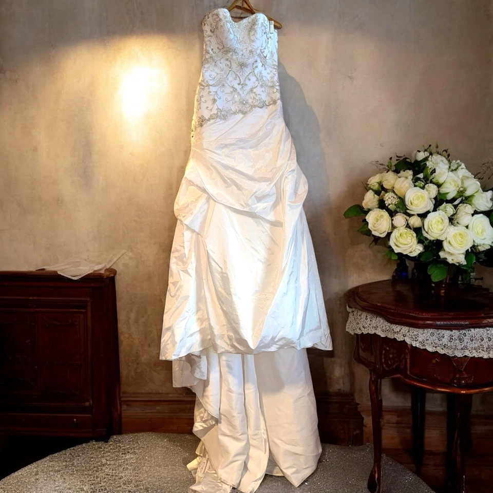 casablanca wedding gown - Image 2 of 4