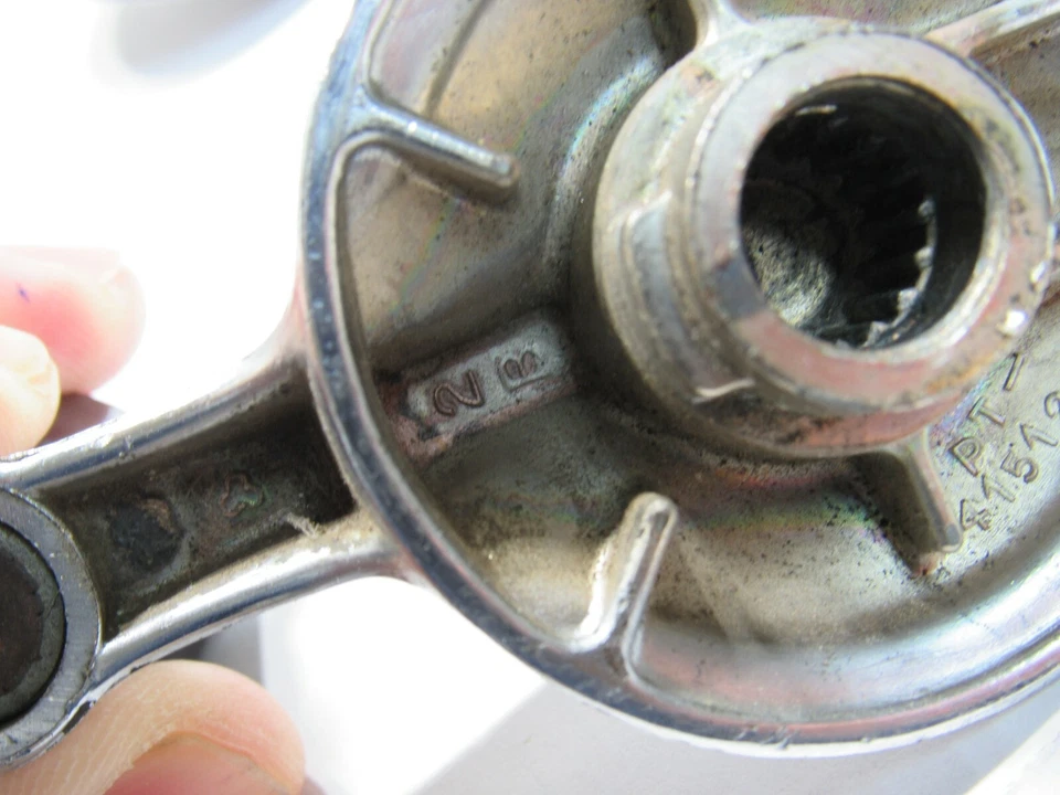 (2) PACKARD Door Window Cranks Rollers Handles Off a 1950 Foto 4 de 4