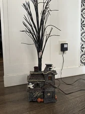 Dept 56 - Halloween Haunted House - with Fiber Optic Tree #33914