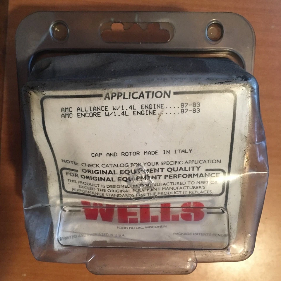 WELLS 15598 AMC DISTRIBUTOR CAP & ROTOR KIT - Image 2 of 3