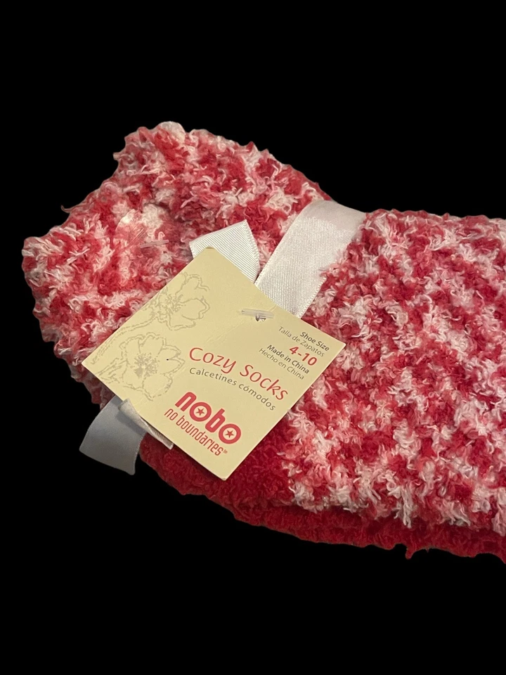 Mujer Nobo No Boundaries Acogedores Esponjosos Tinte Espacial Cuarto Calcetines Rojo Blanco Talla 4-10 Foto 2 de 4