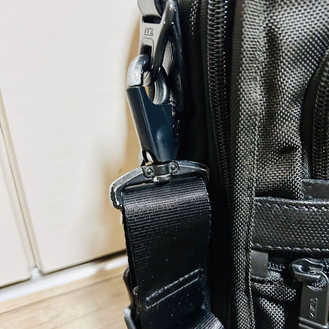 Tumi Alpha 2 Briefcase 26120D2 Black Business Bag Tumi Alpha 2 Briefcase 26120D2 Black Business Bag