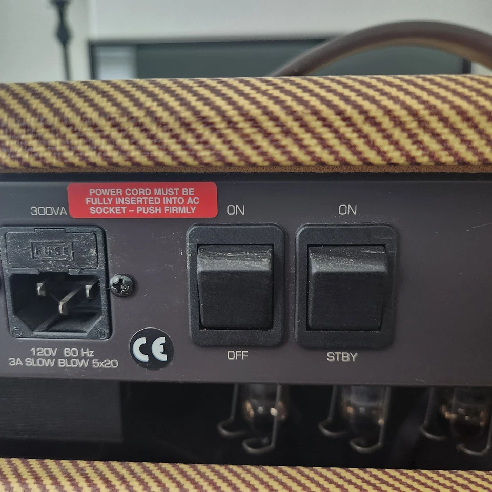 Carvin 212 Bel Air Guitar Amplifier (2000) Combo Amp - Image 4 of 4