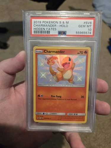 Charmander SV6/SV94 Hidden Fates: Shiny Vault Holo PSA 10