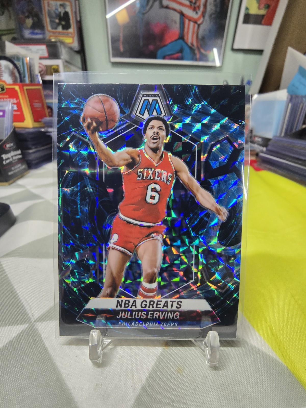 2023-24 Panini Mosaic Julius Erving #292 Genesis Case Hit SSP Philadelphia 76ers