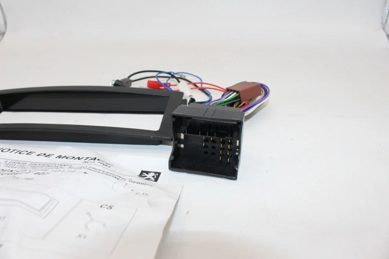Kit de conversión de radio CITROEN C5 / PEUGEOT 406 ENCHUFE DIN 947538 NUEVO NOS NEW OEM Foto 3 de 4