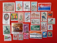 Lot De 27 Timbres du Monde Oblitéré et Neuf !!!
