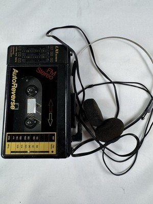 Vintage Sears LXI Series 810 Portable AM/FM Cassette Player/Walkman Working
