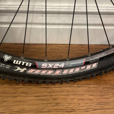 Shimano Deore Disc Wheelset WTB Speed Disc FH HB RM65 26