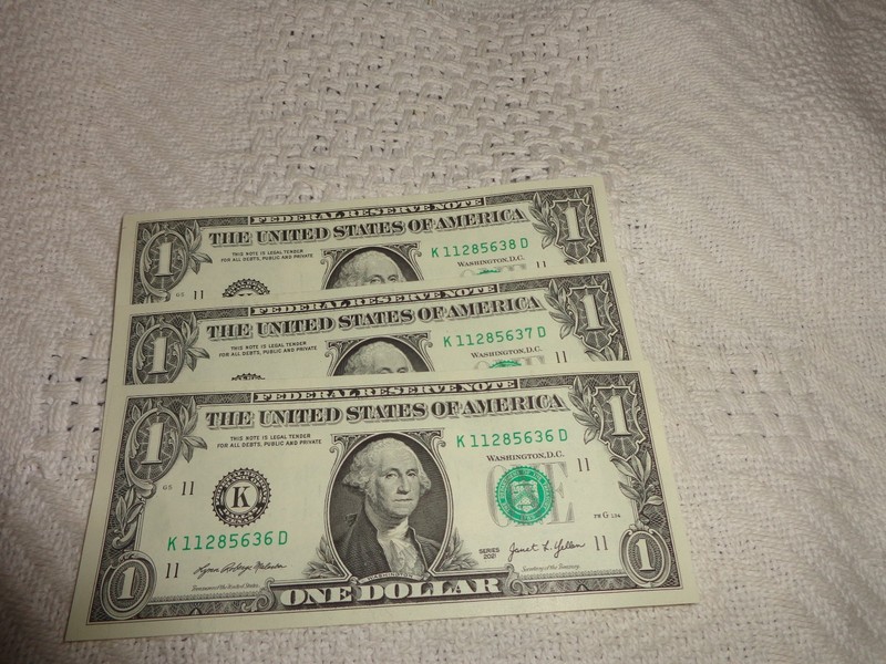 lot of 3 consecutive serial numbers 2021 one dollar bills