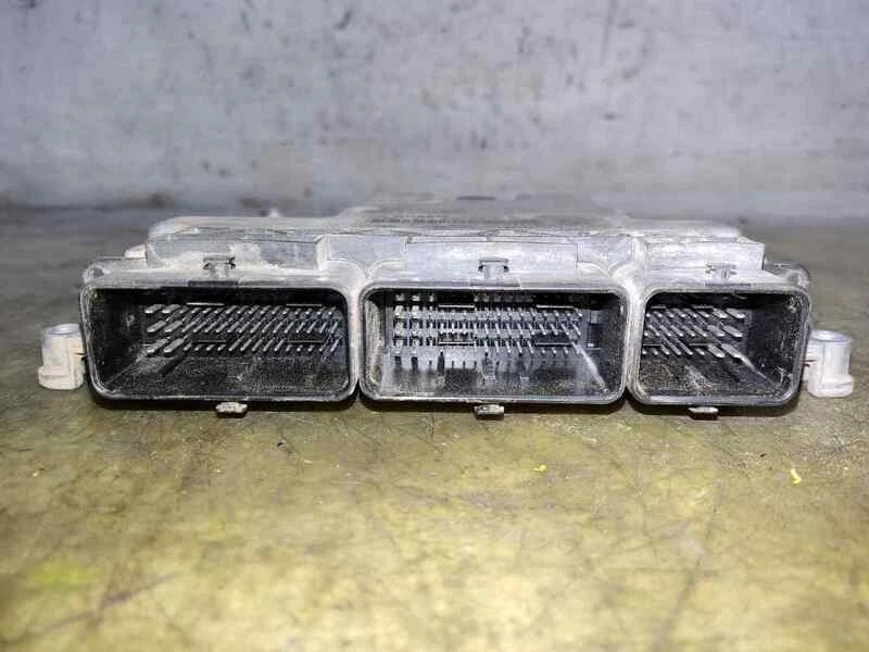 0281032885 centralina motore per RENAULT KANGOO GRAND KANGOO 1.5 DCI 1061913 - Immagine 3 di 4
