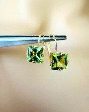 Estate 14K Yellow Gold Princess Cut Peridot Earrings