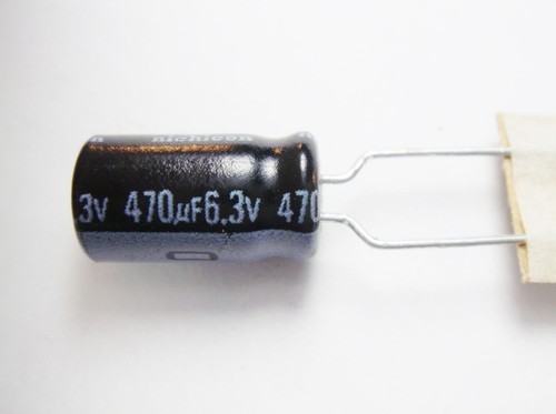 100x 470uF 6,3V 85°C ESR=0,52 ELKO radial NICHICON Japan #2E6#17c - Picture 5 of 5