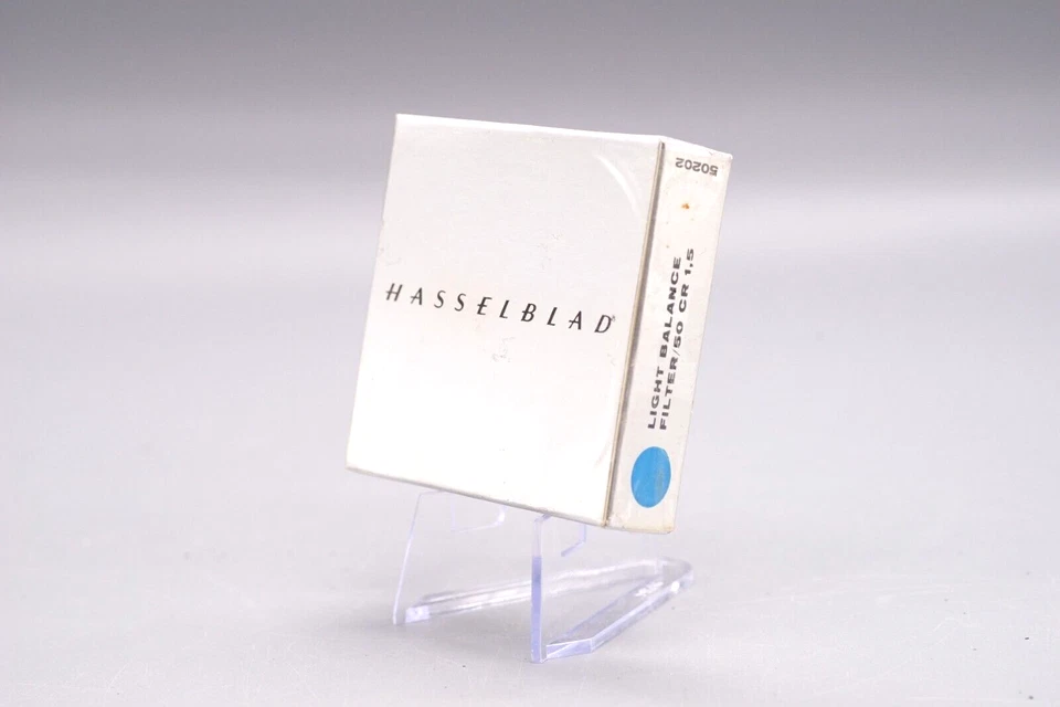 Hasselblad Light Balance Filter CR 1.5 50202 Boxed sealed (1243) - Image 2 of 4
