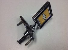 Nos Chevy Square Body 1981-91 Chevrolet Blazer Suburban Silverado Hood Ornament