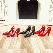 1Pair Solid High Heels 1:12 Scale Dollhouse Miniatures Unusable Store