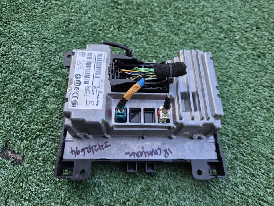 Dodge Challenger 2018 2019 cargador radio pantalla pantalla 7,0 pulgadas OEM 18 19 Foto 2 de 4