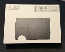 The Ridge Men's Wallet (Carbon Fiber 3k | MagSafe Compatible) W/ Cash Strap-New