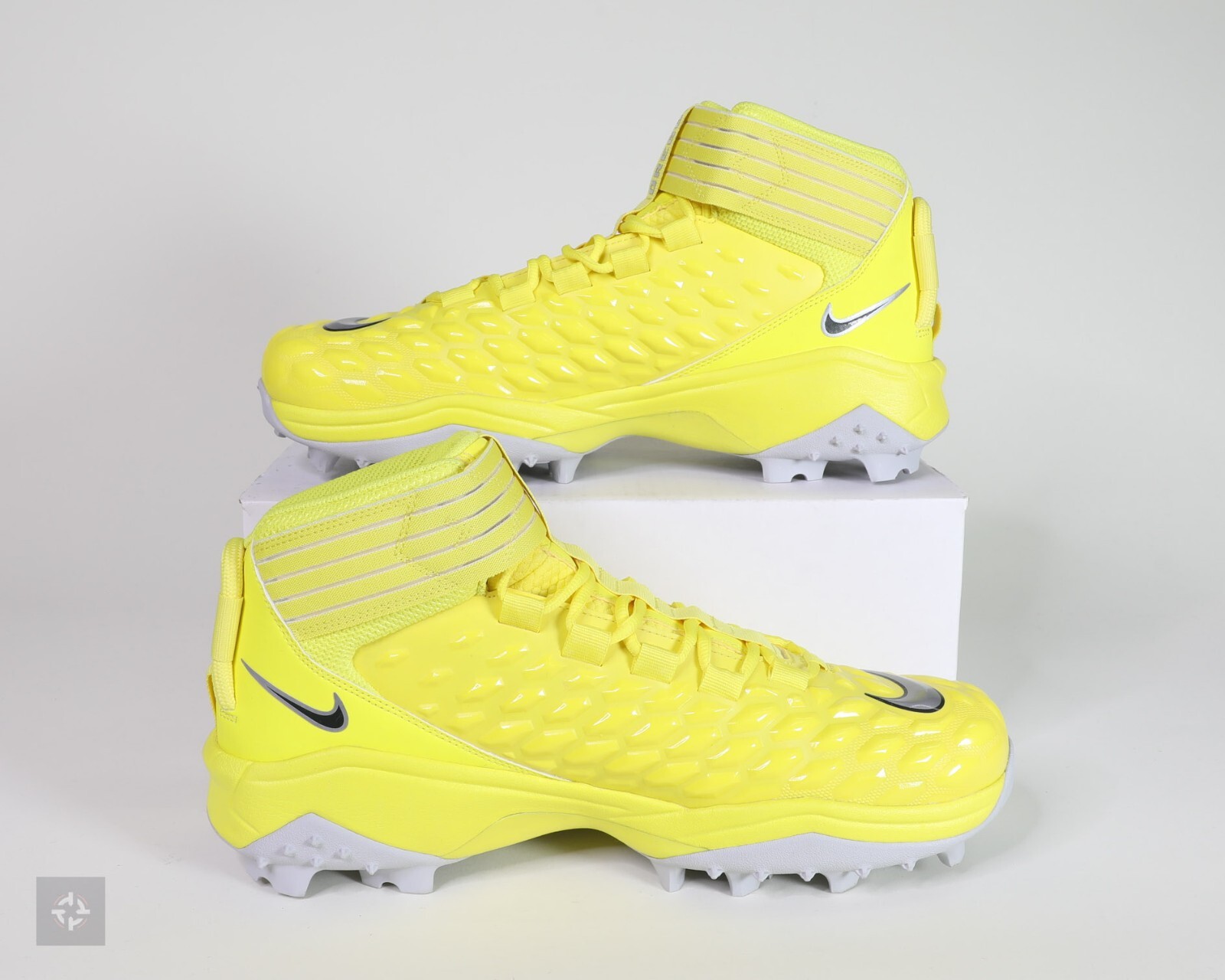 nike force savage pro