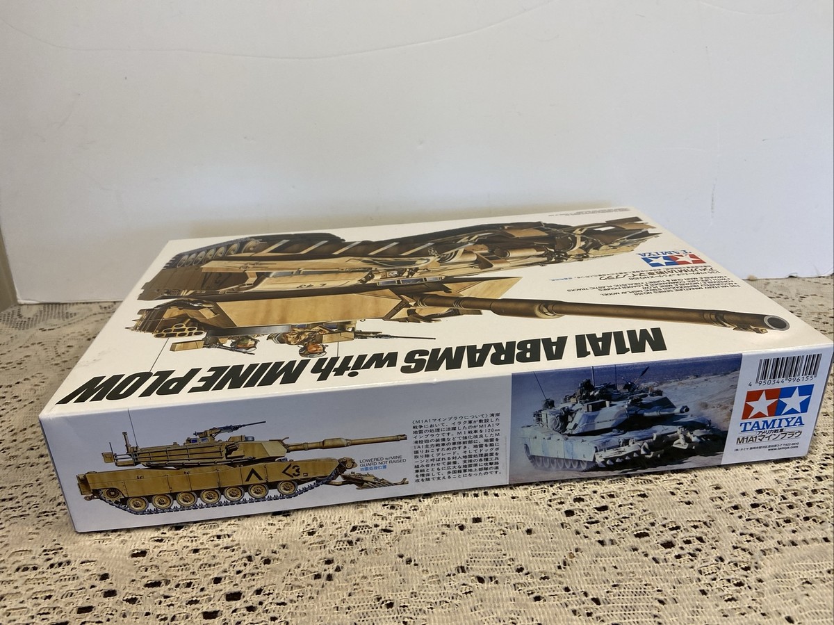 1/35 TAMIYA U.S. M1A1 Abrams W/Mine Plow 35158 Tank Model