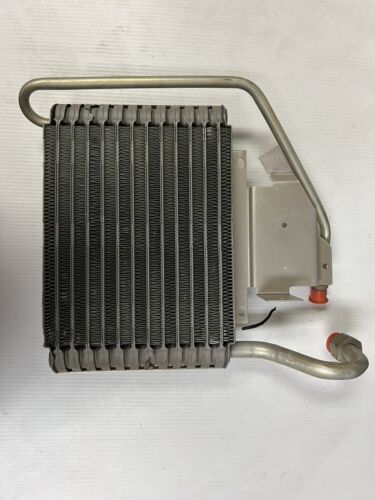 NEW 720105 A/C Evaporator Core YK73 54283 YK-73 YK73 - Picture 1 of 2