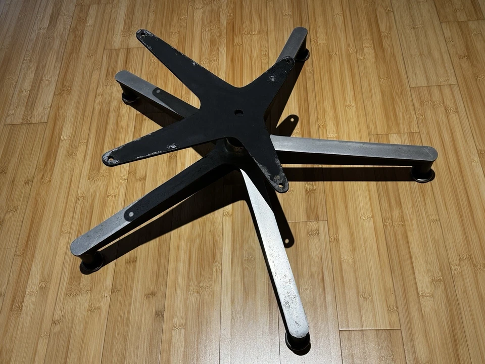 Herman Miller Eames 休闲椅 #670 底座复古,20 世纪 50 年代末 - 正品 — 第 3/4 张图片