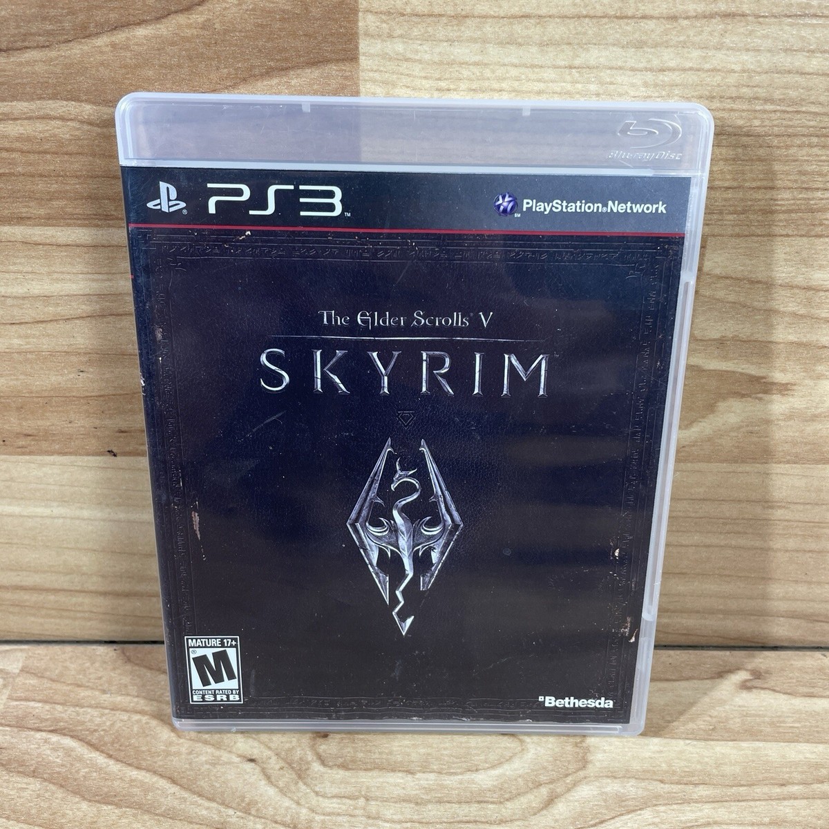 Jeu Skyrim The Elder Scrolls V Sur PS3 - Version 2011 Complète Avec Carte Et Manuel - Bon état