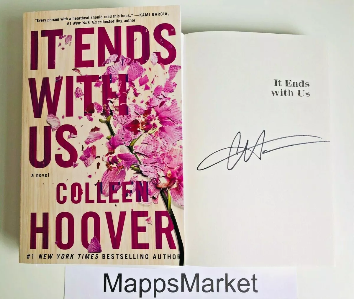 It Ends with Us by Colleen Hoover, Paperback