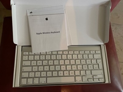 Apple Wireless Keyboard; Model No.: A1314; MC 184D/B